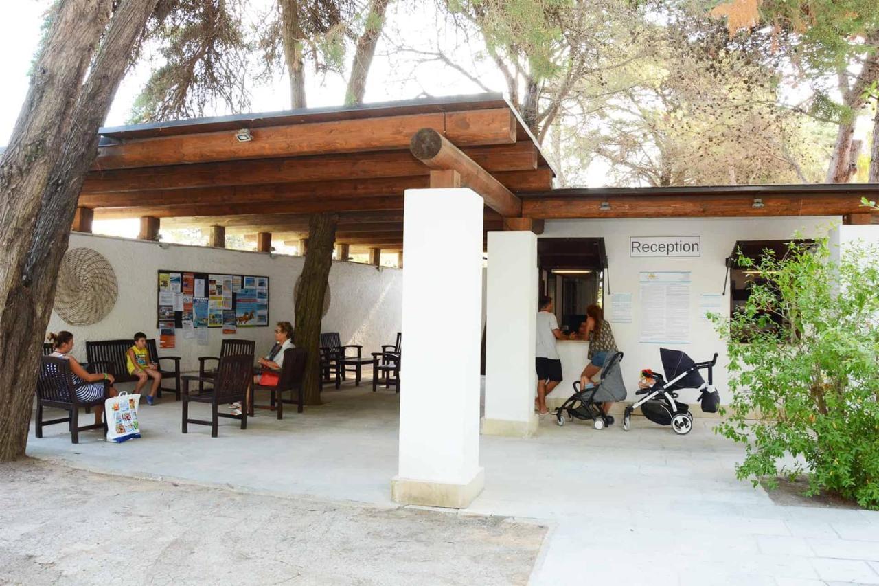 Villaggio Camping Sentinella Torre dell'Orso Esterno foto